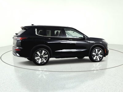 2026 Mitsubishi Outlander SEL