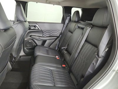 2026 Mitsubishi Outlander SEL