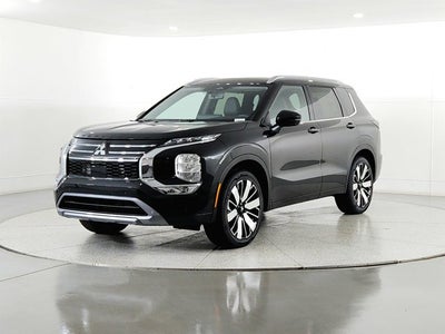 2026 Mitsubishi Outlander SEL