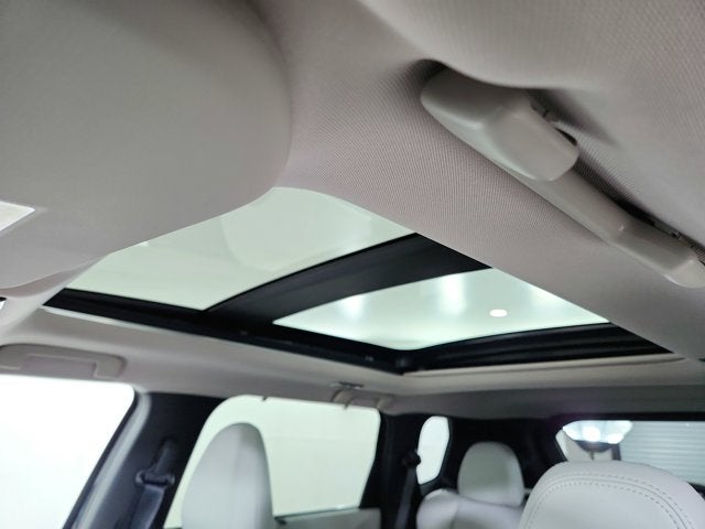 2026 Mitsubishi Outlander Base