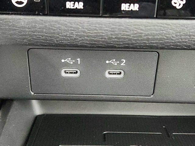 2026 Mitsubishi Outlander Base