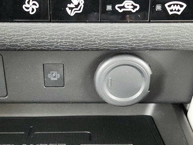 2026 Mitsubishi Outlander Base