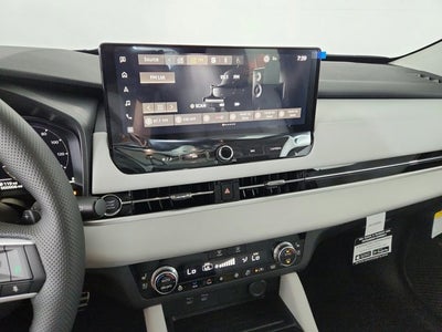 2026 Mitsubishi Outlander Base