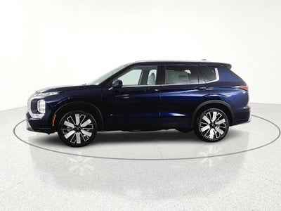 2026 Mitsubishi Outlander Base