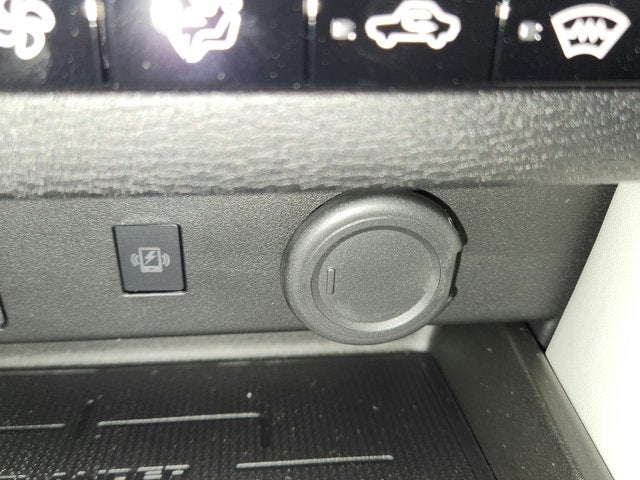 2026 Mitsubishi Outlander Base