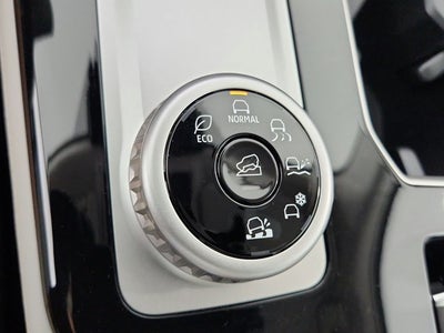 2026 Mitsubishi Outlander Base