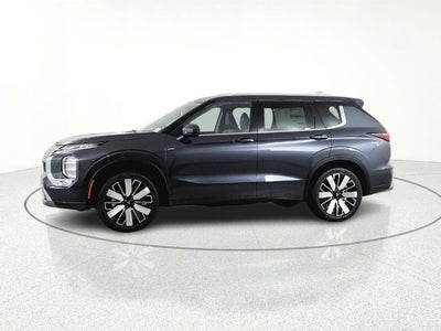 2026 Mitsubishi Outlander Base