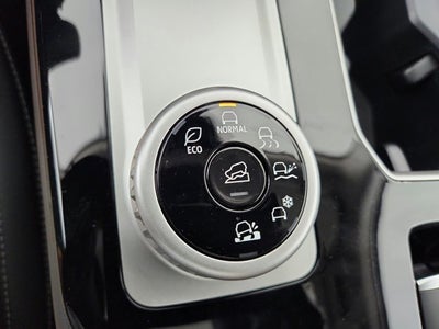 2026 Mitsubishi Outlander Base