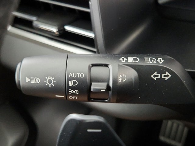 2026 Mitsubishi Outlander Base