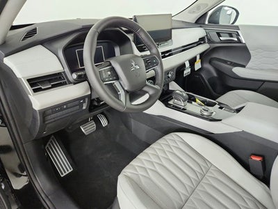 2026 Mitsubishi Outlander SEL