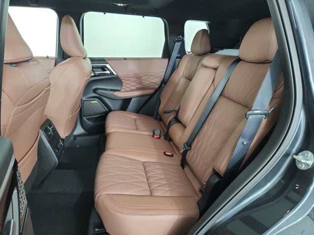 2026 Mitsubishi Outlander SEL