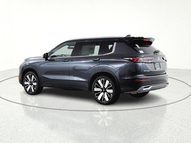 2026 Mitsubishi Outlander SEL