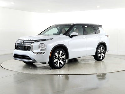 2026 Mitsubishi Outlander SEL