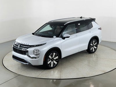 2026 Mitsubishi Outlander SEL