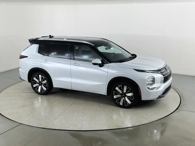 2026 Mitsubishi Outlander SEL