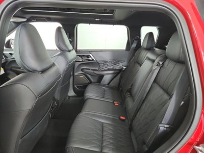 2026 Mitsubishi Outlander Black Edition