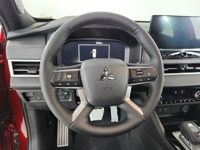 2026 Mitsubishi Outlander Black Edition