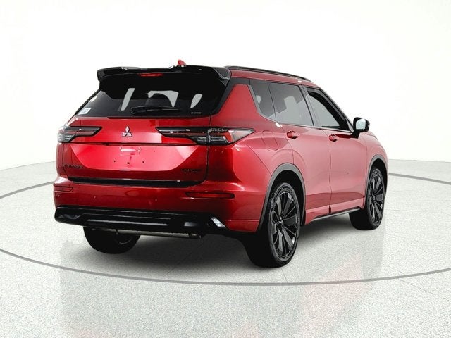 2026 Mitsubishi Outlander Black Edition