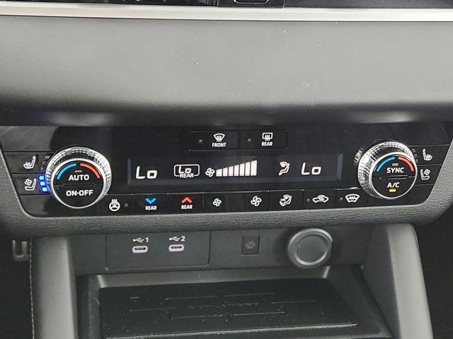 2026 Mitsubishi Outlander SEL