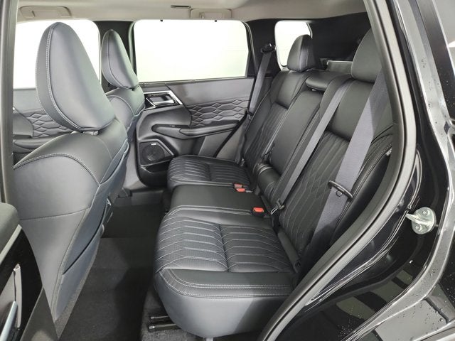 2026 Mitsubishi Outlander SEL