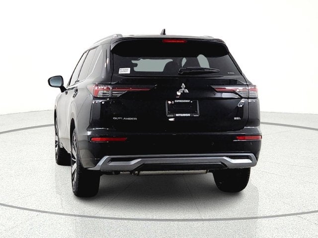 2026 Mitsubishi Outlander SEL