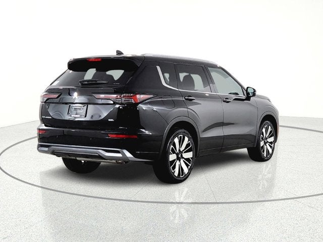 2026 Mitsubishi Outlander SEL