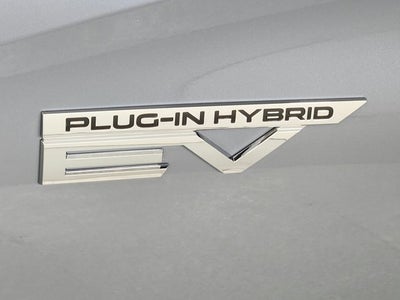 2026 Mitsubishi Outlander Plug-In Hybrid SE