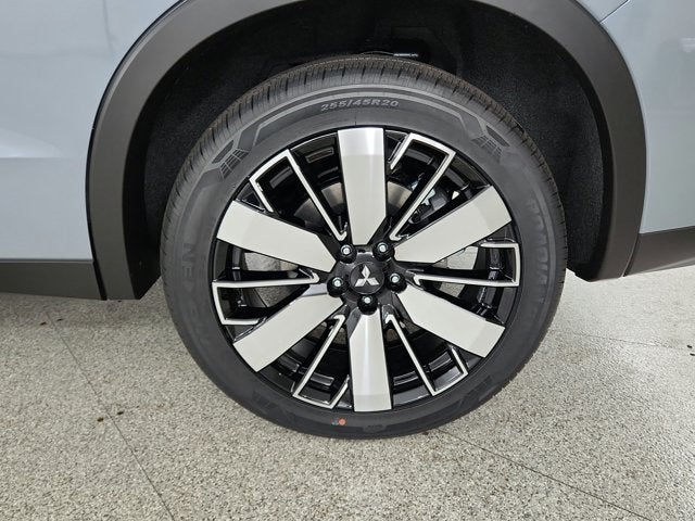 2026 Mitsubishi Outlander Plug-In Hybrid SE
