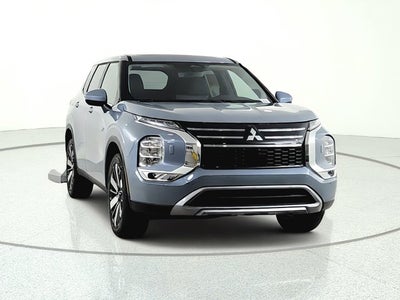 2026 Mitsubishi Outlander Plug-In Hybrid SE