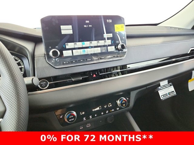 2025 Mitsubishi Outlander Plug-In Hybrid SE