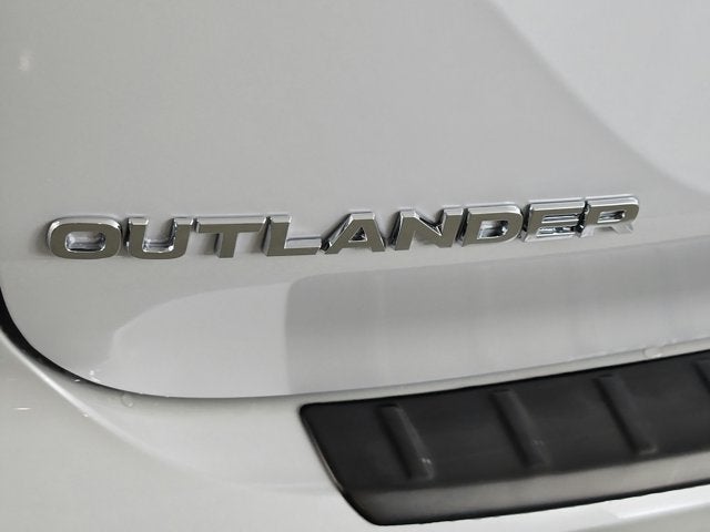 2026 Mitsubishi Outlander Plug-In Hybrid SE