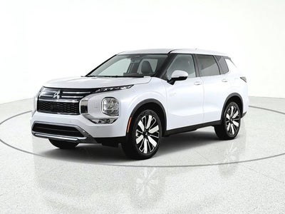 2026 Mitsubishi Outlander Plug-In Hybrid SE
