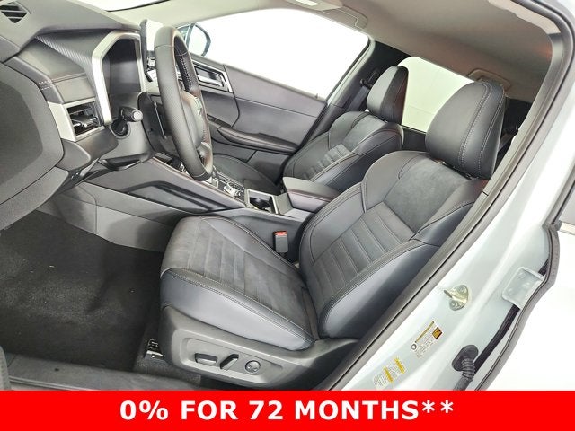 2025 Mitsubishi Outlander Plug-In Hybrid SE