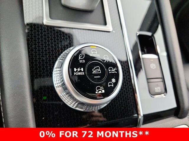 2025 Mitsubishi Outlander Plug-In Hybrid SEL Black Edition