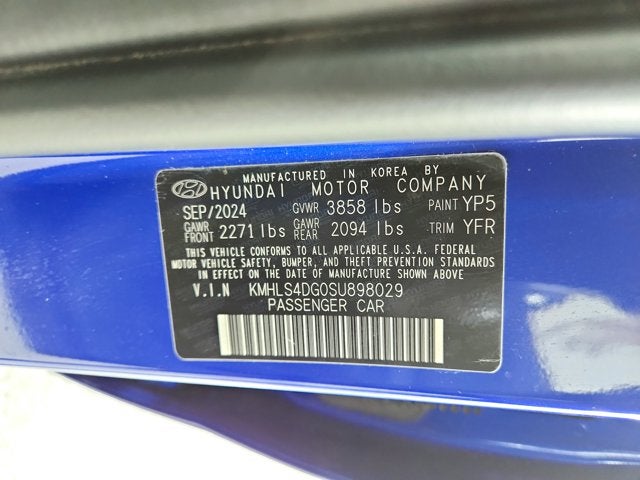 2025 Hyundai Elantra SEL Convenience