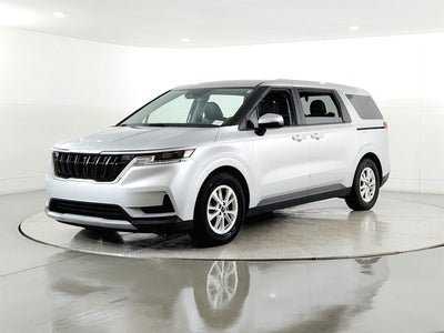 2023 Kia Carnival LX