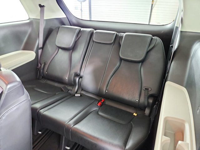 2023 Kia Carnival LX