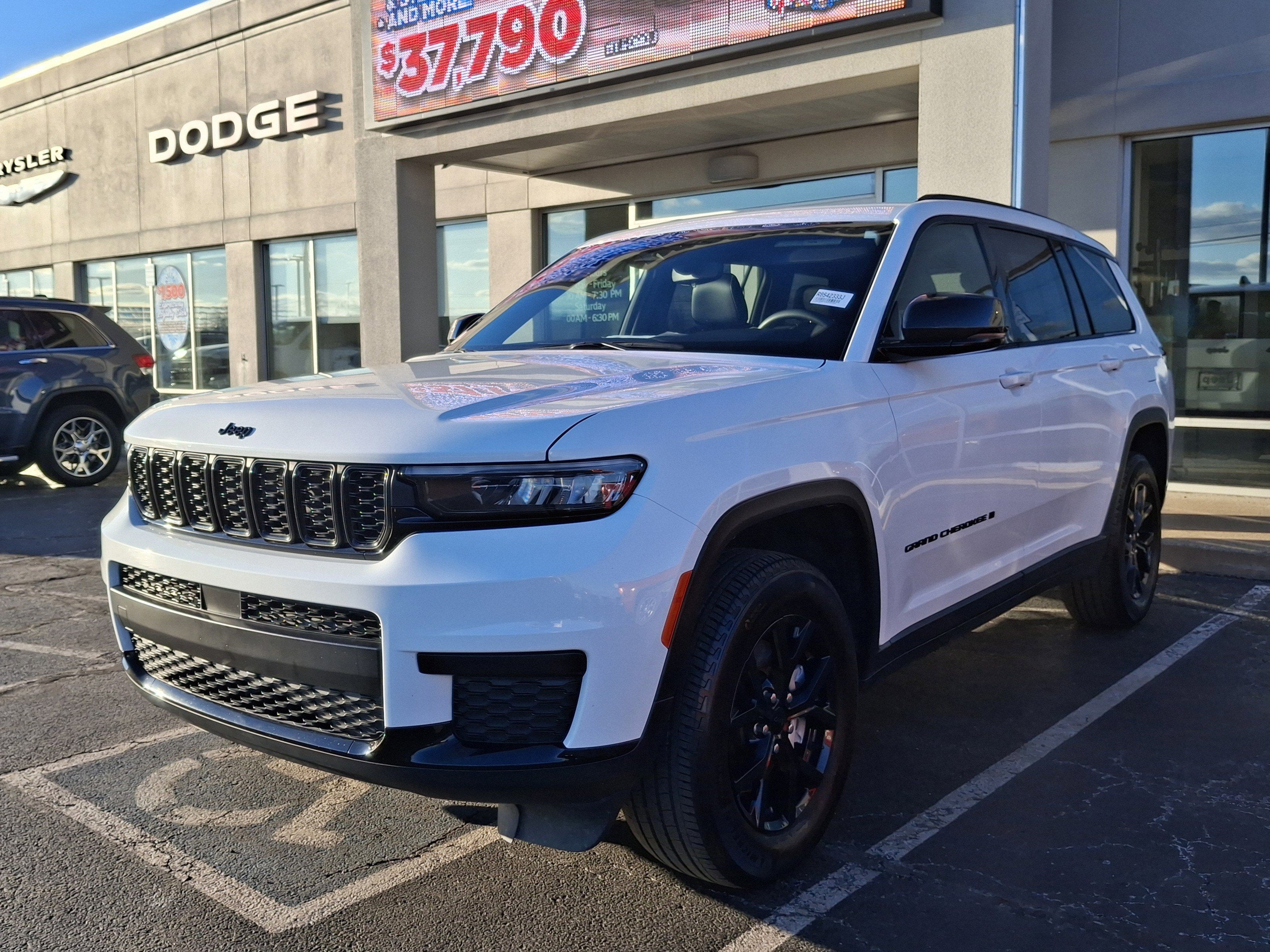 2024 Jeep Grand Cherokee L Altitude