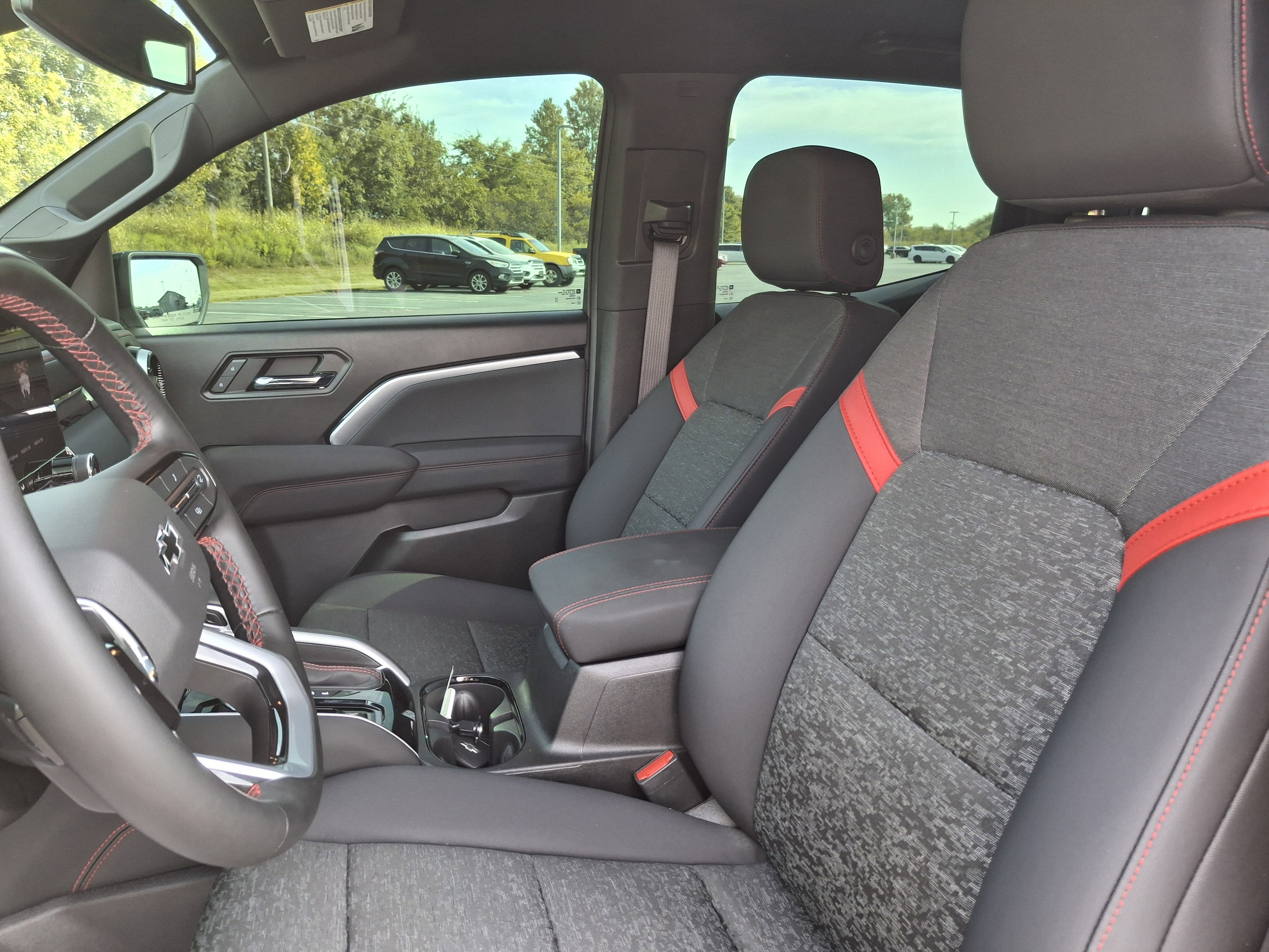 2024 Chevrolet Colorado 4WD Z71