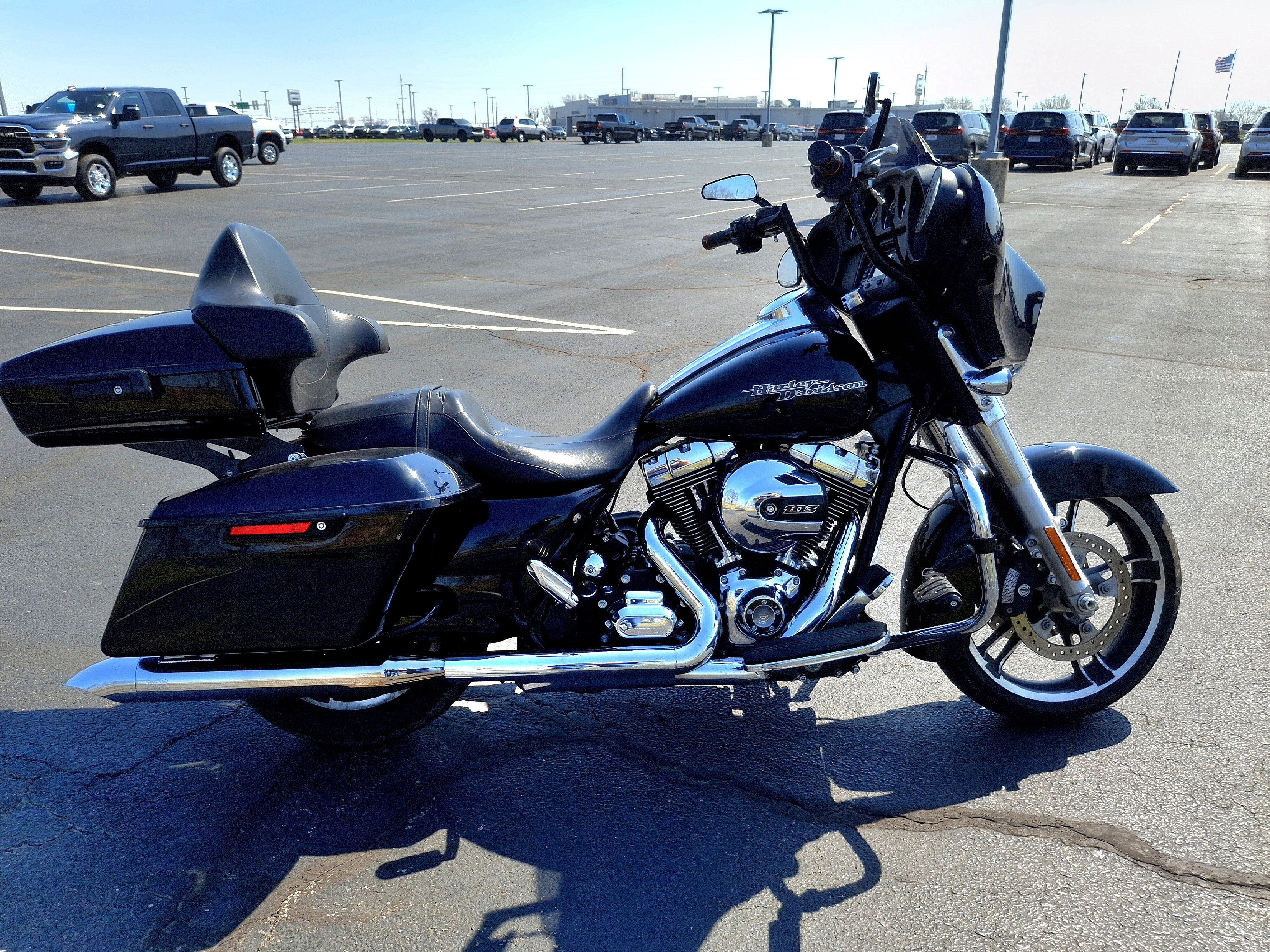 2015 HARLEYDAVIDSON GLIDER Base