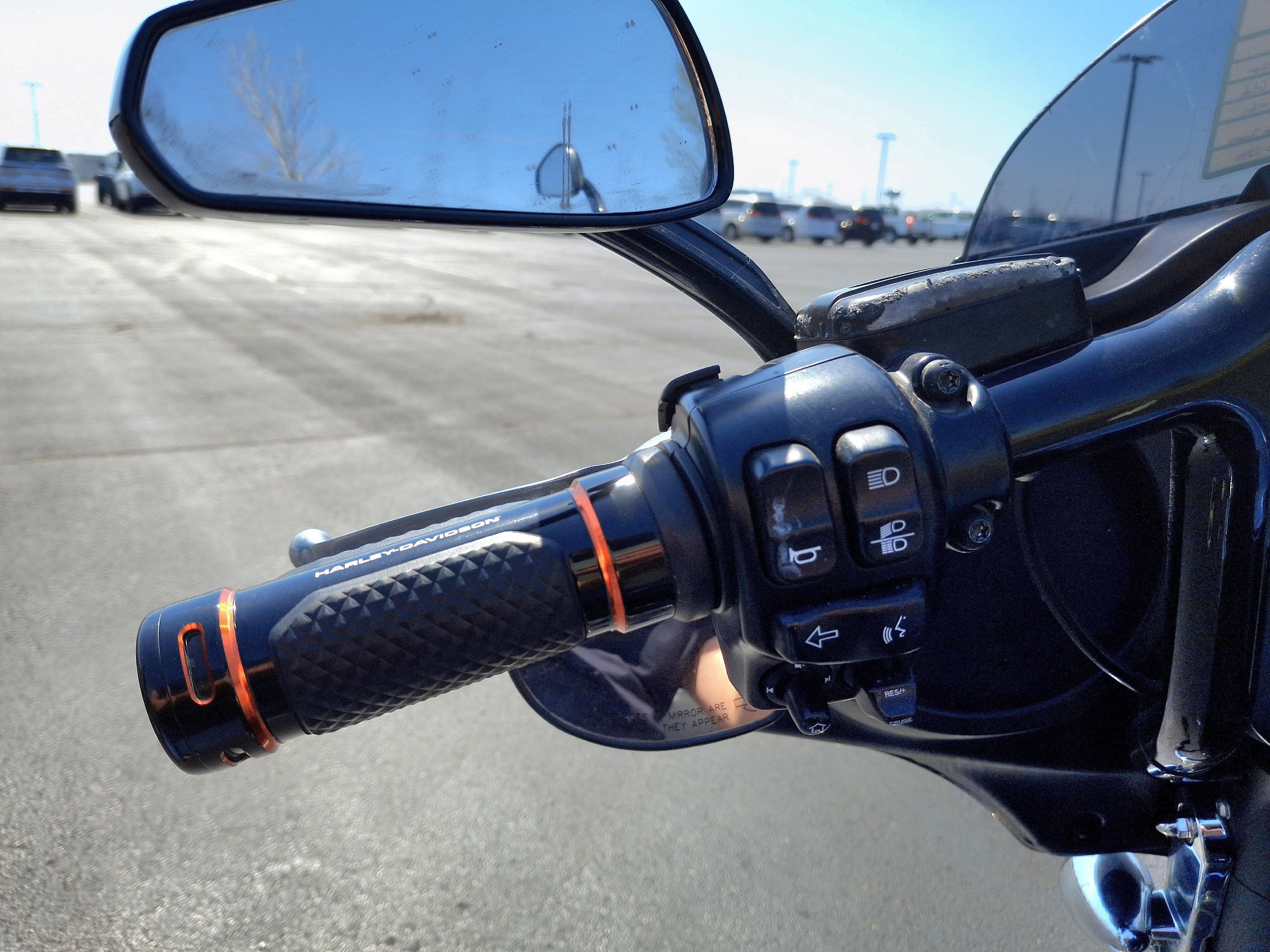 2015 HARLEYDAVIDSON GLIDER Base