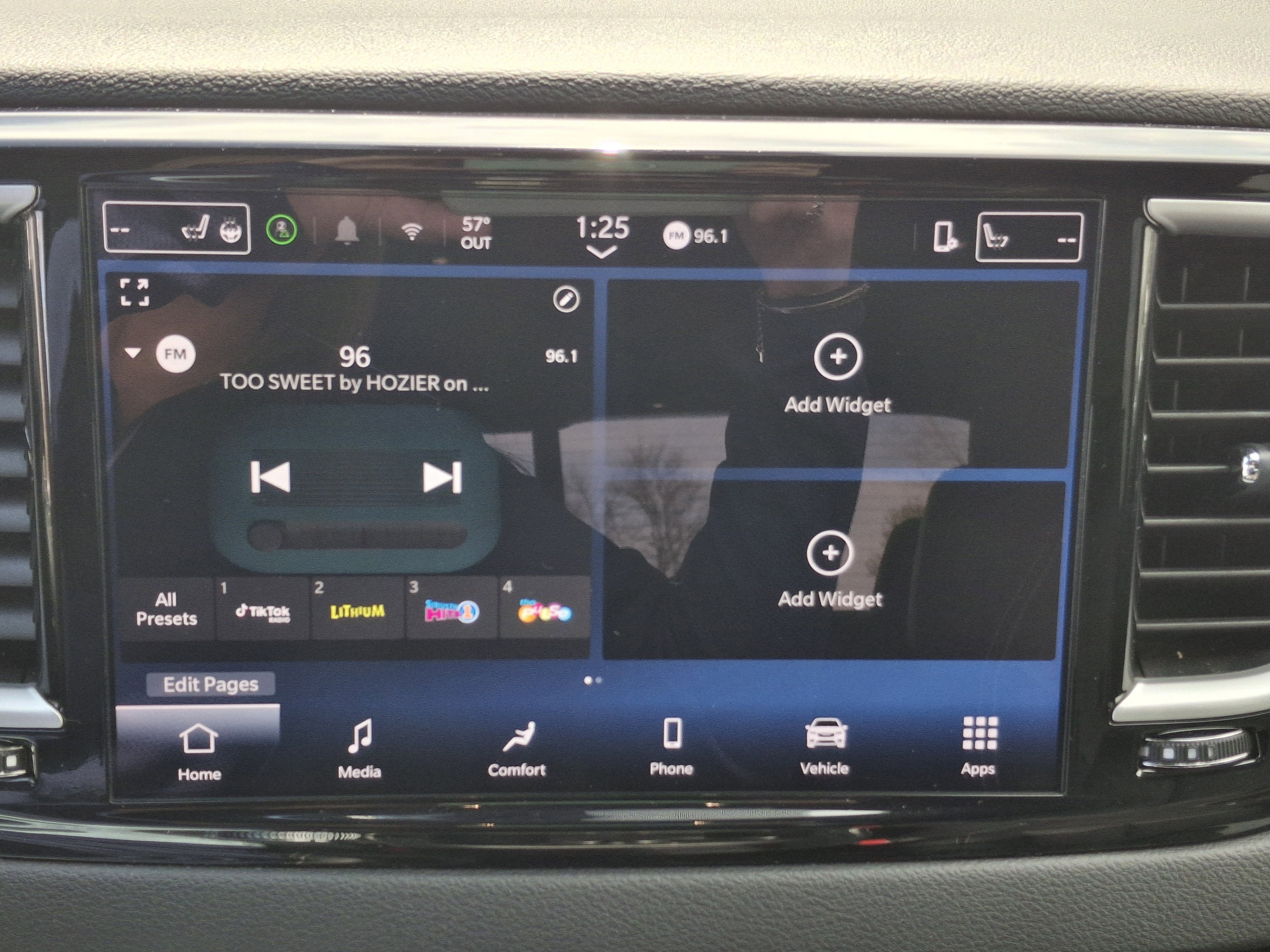 2025 Chrysler Pacifica Select