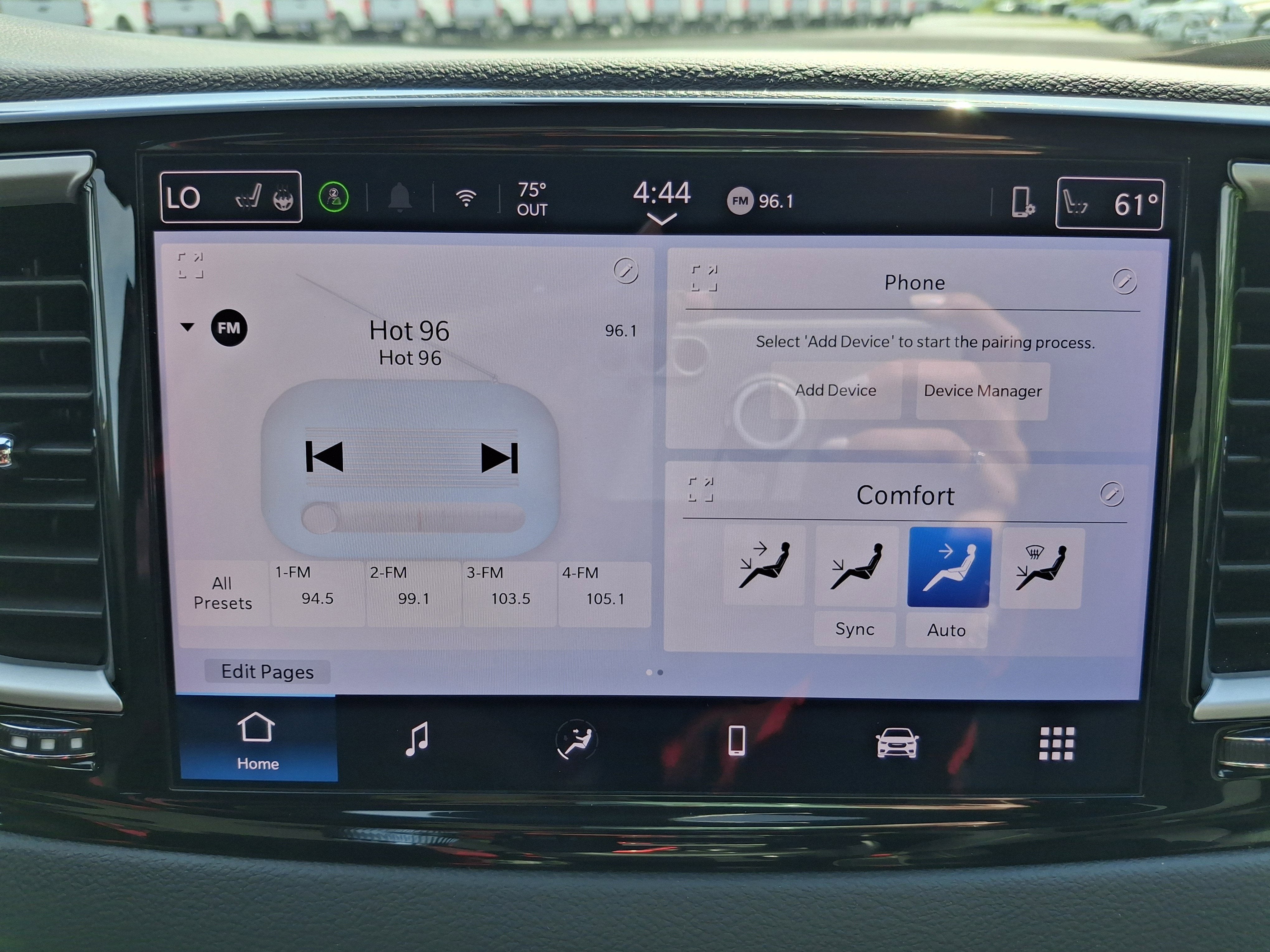 2025 Chrysler Pacifica Select