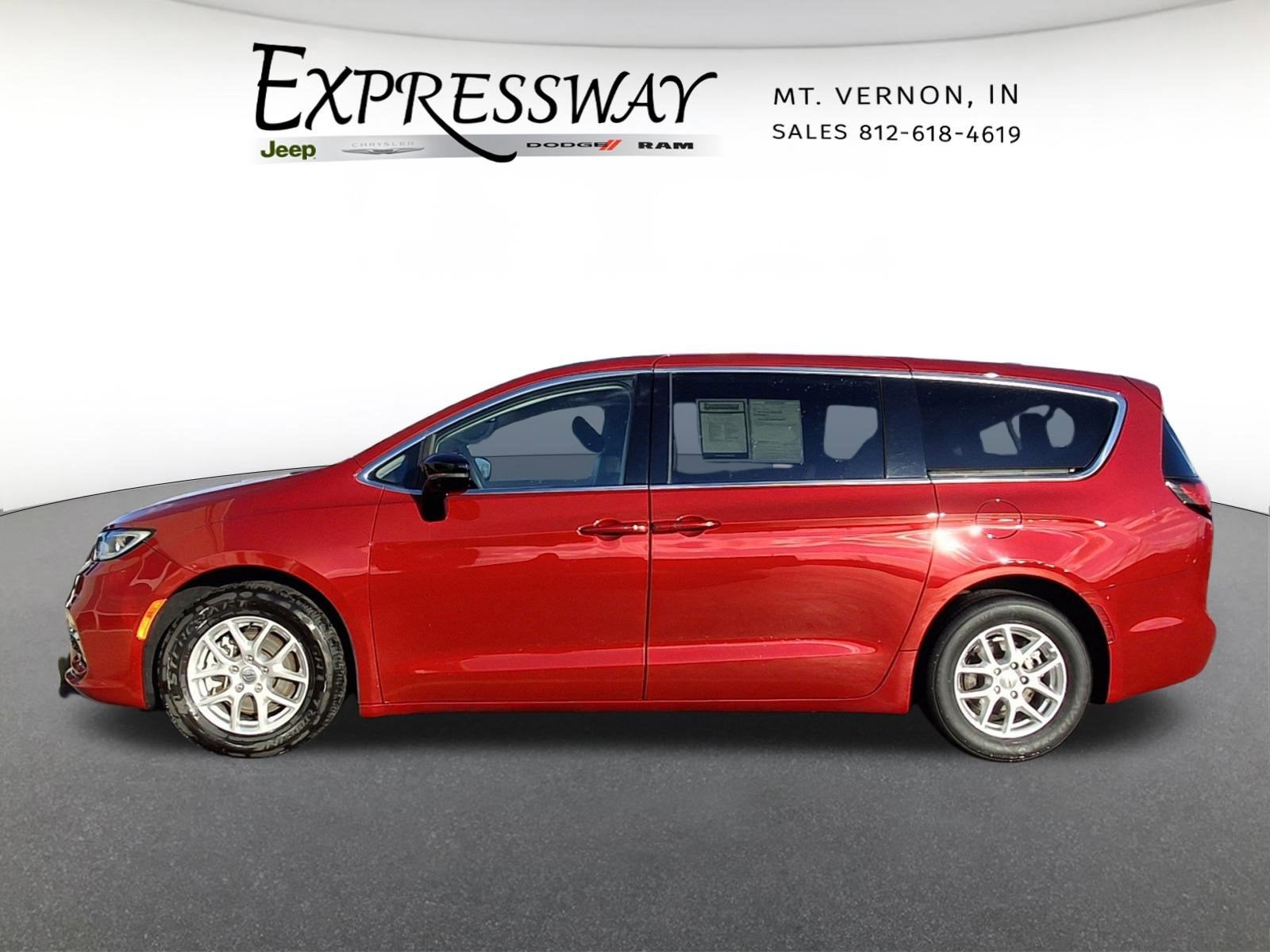 2024 Chrysler Pacifica Touring L