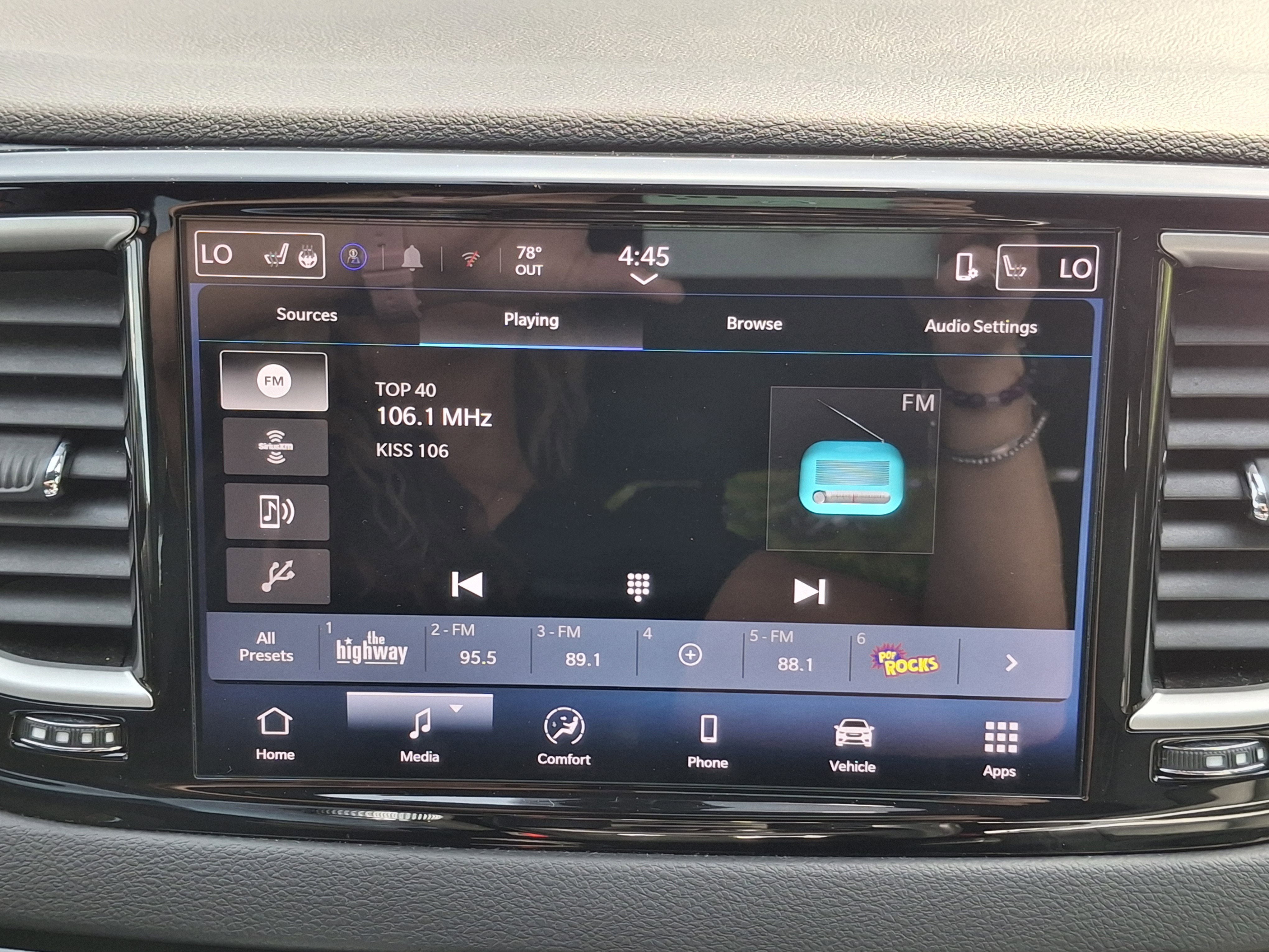2025 Chrysler Pacifica Select