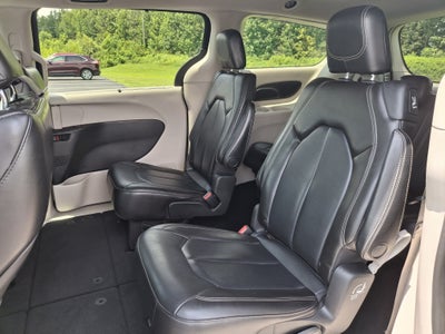 2020 Chrysler Voyager LXI