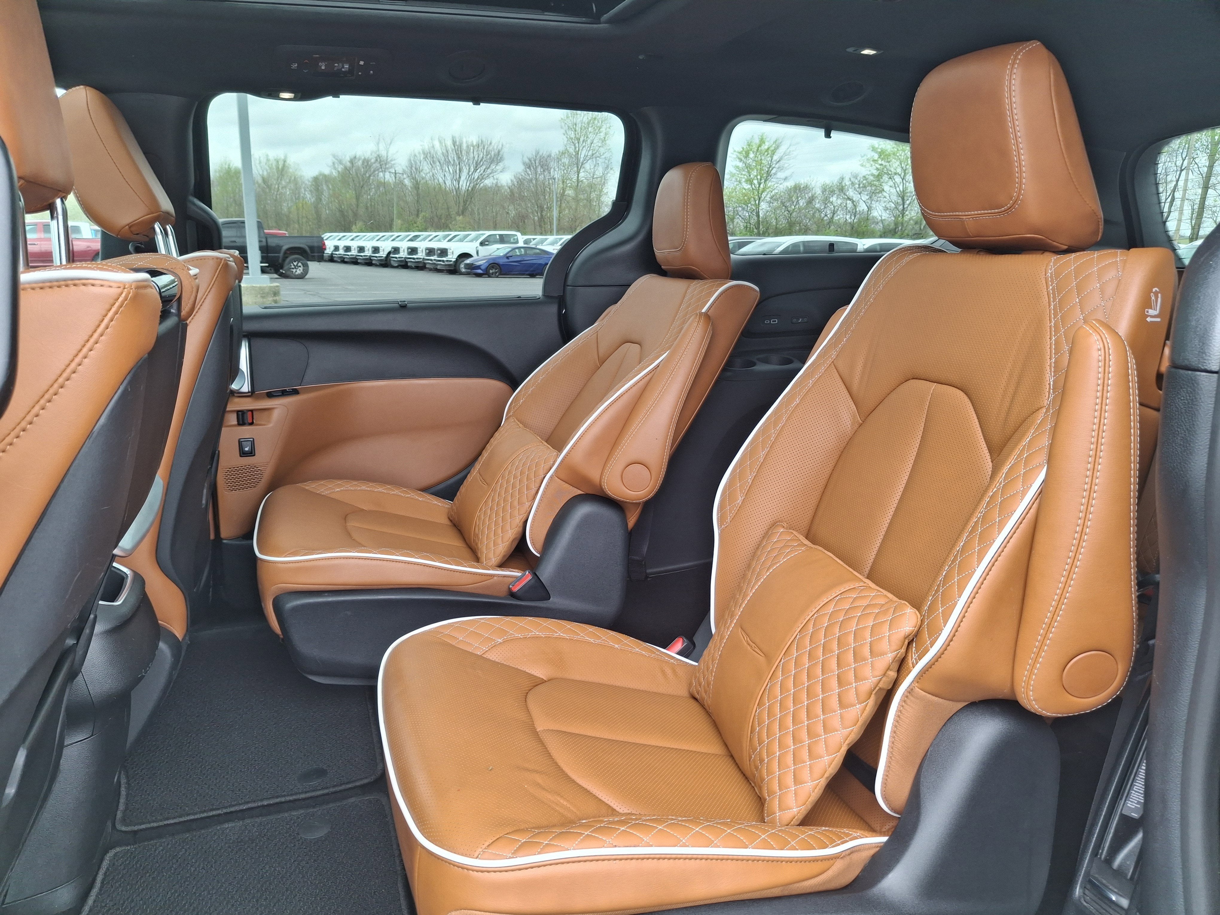 2025 Chrysler Pacifica Pinnacle