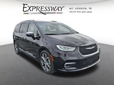 2025 Chrysler Pacifica Pinnacle