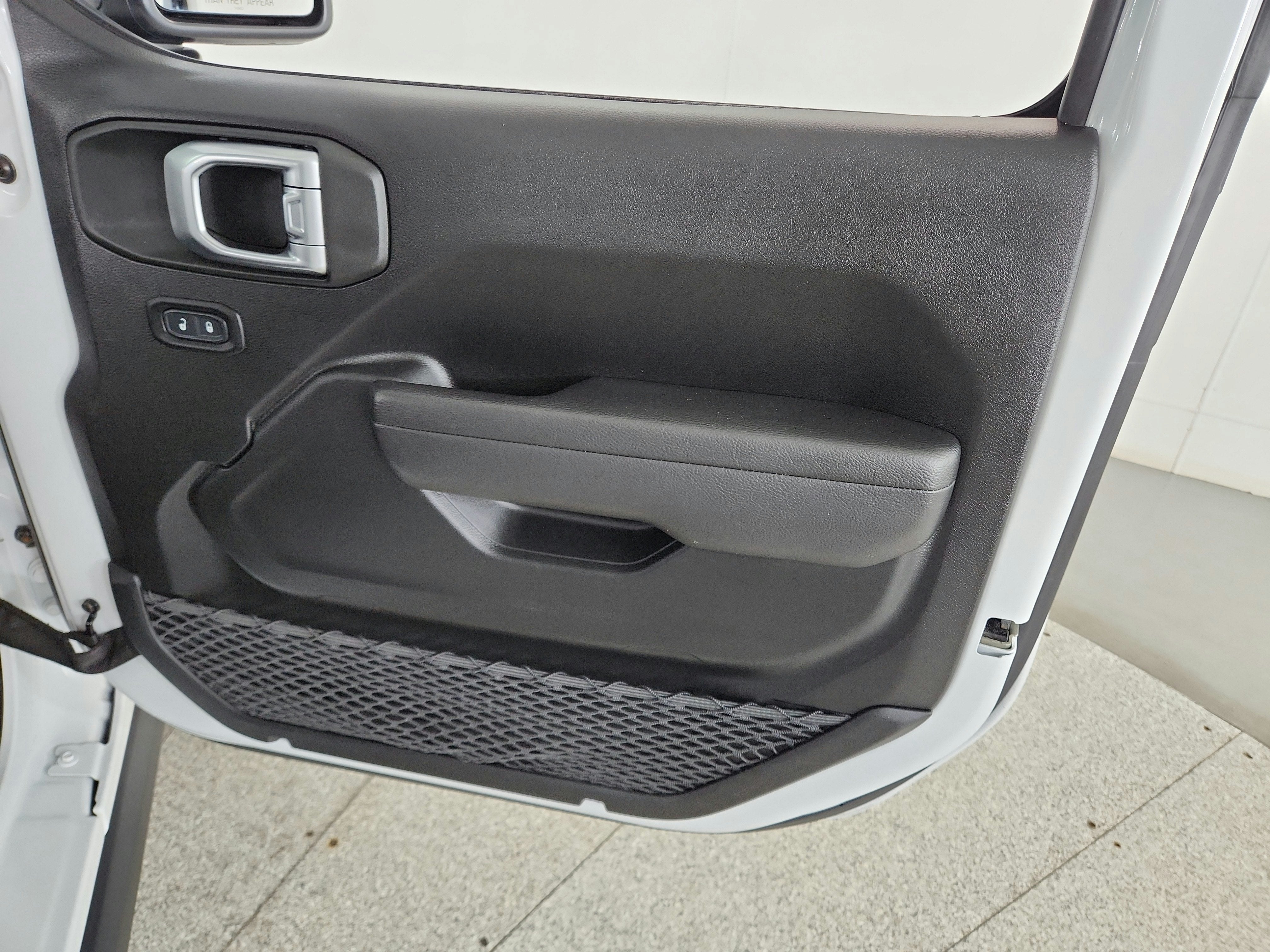 2023 Jeep Wrangler 4xe BASE