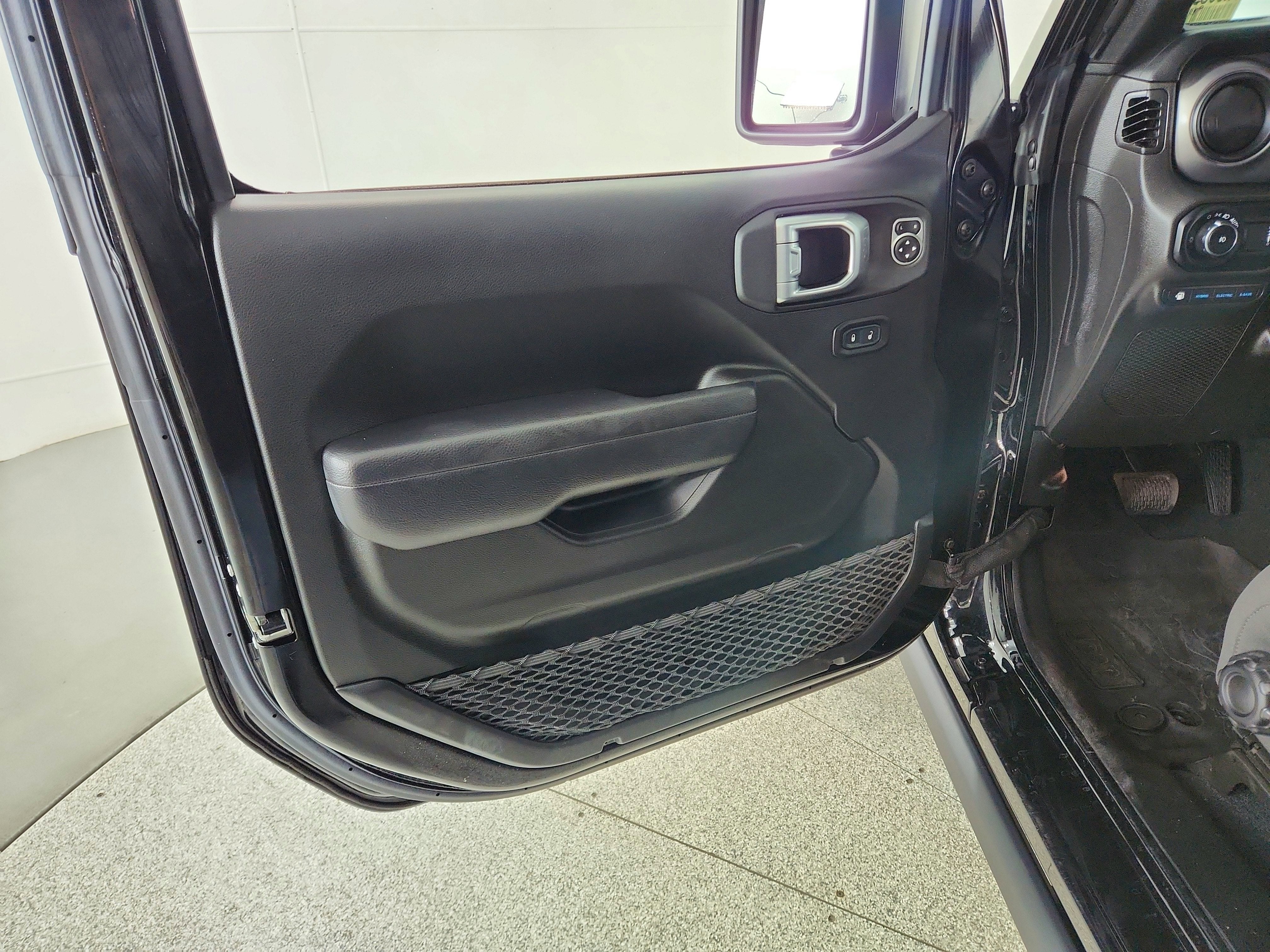 2023 Jeep Wrangler 4xe BASE